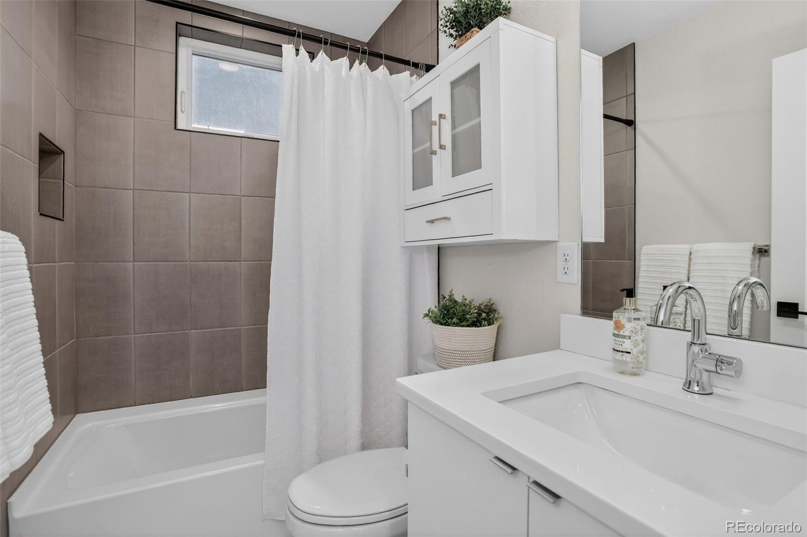 MLS Image #20 for 1234  perry street,denver, Colorado
