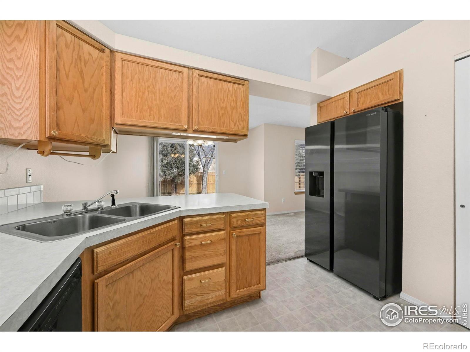 MLS Image #10 for 1905  greenbriar court,johnstown, Colorado