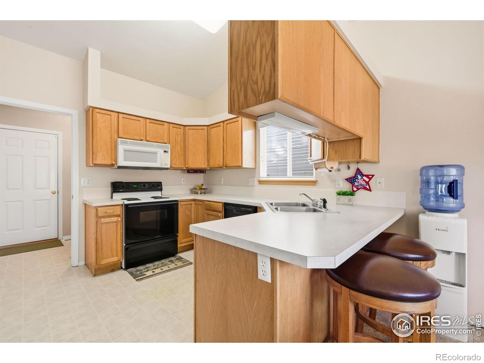 MLS Image #13 for 1905  greenbriar court,johnstown, Colorado