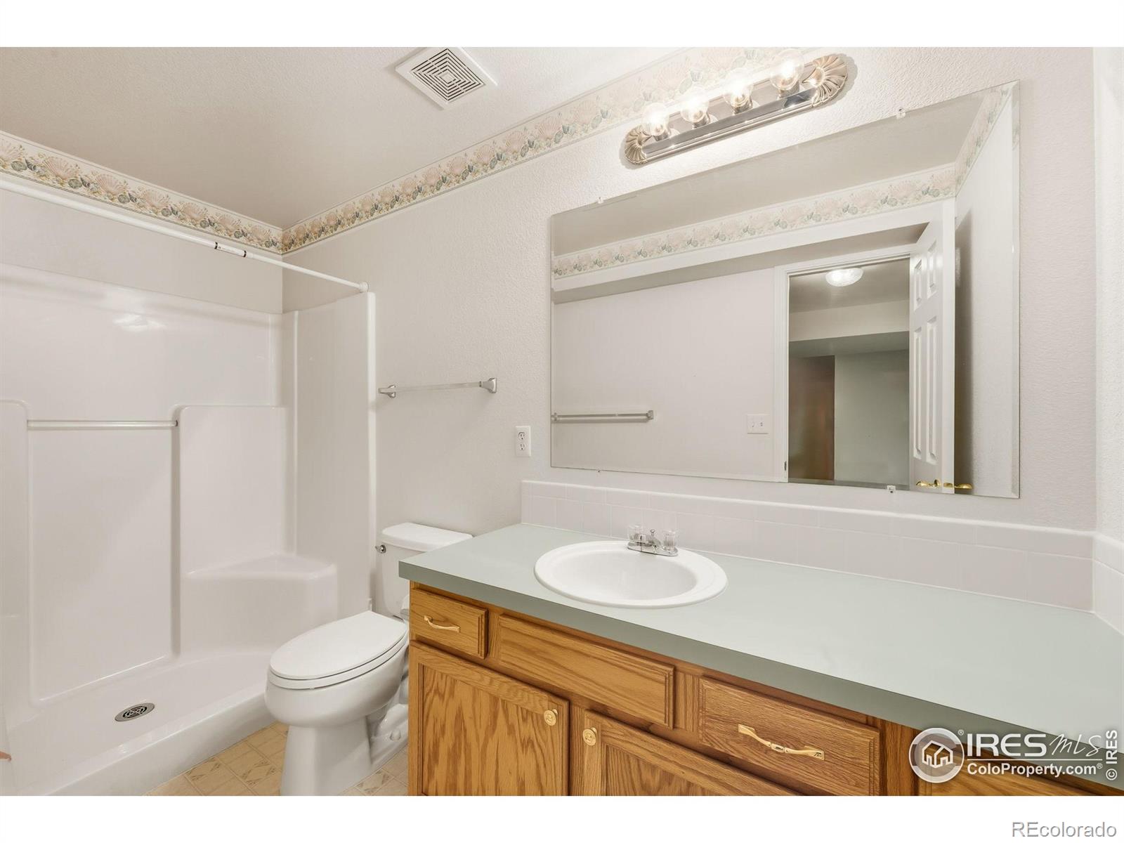 MLS Image #29 for 1905  greenbriar court,johnstown, Colorado