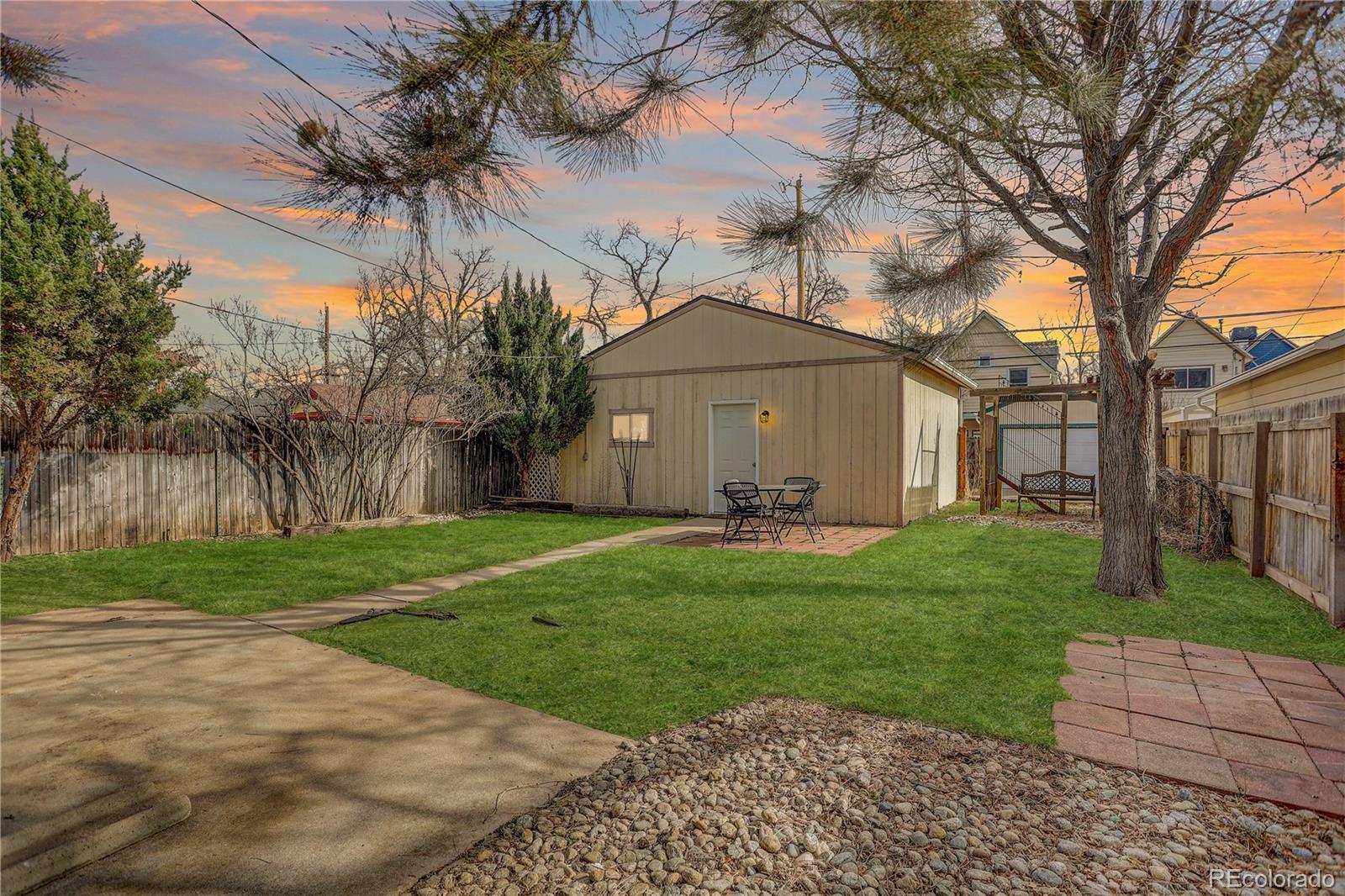 MLS Image #14 for 1458 s logan street,denver, Colorado