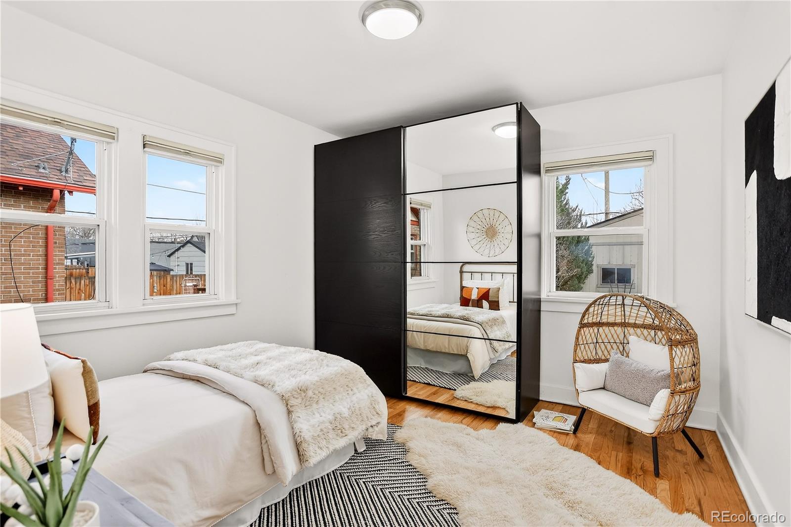 MLS Image #20 for 1458 s logan street,denver, Colorado