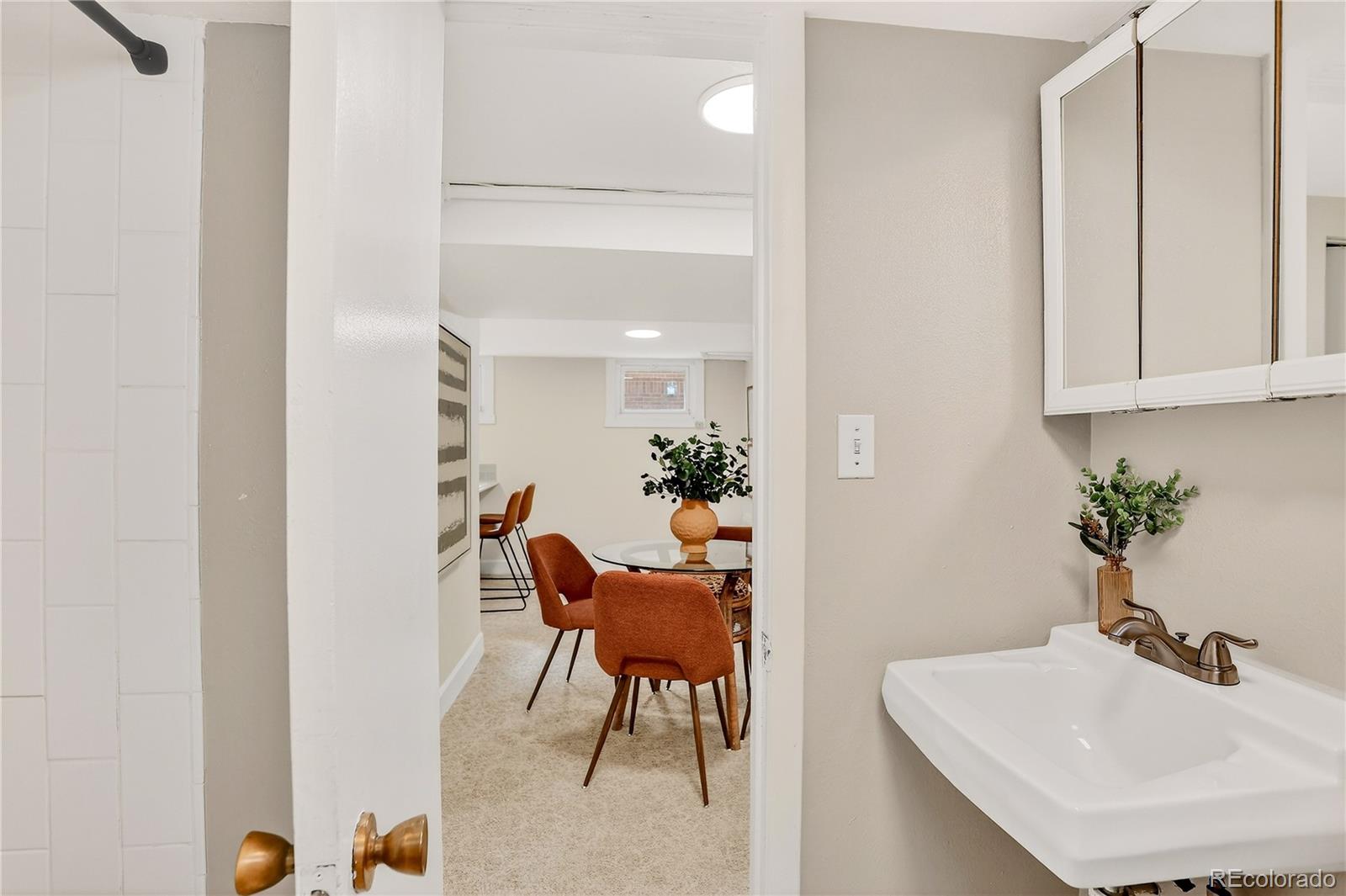MLS Image #30 for 1458 s logan street,denver, Colorado