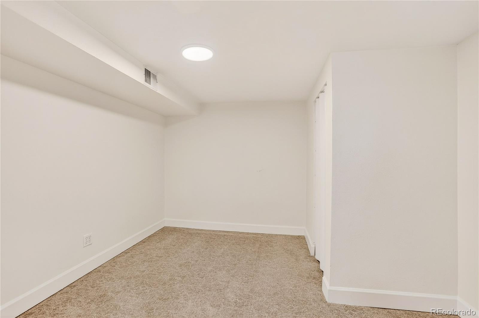 MLS Image #32 for 1458 s logan street,denver, Colorado