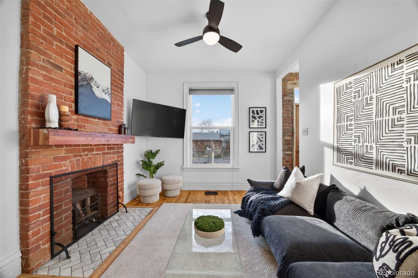 MLS Image #4 for 1554 n marion street,denver, Colorado