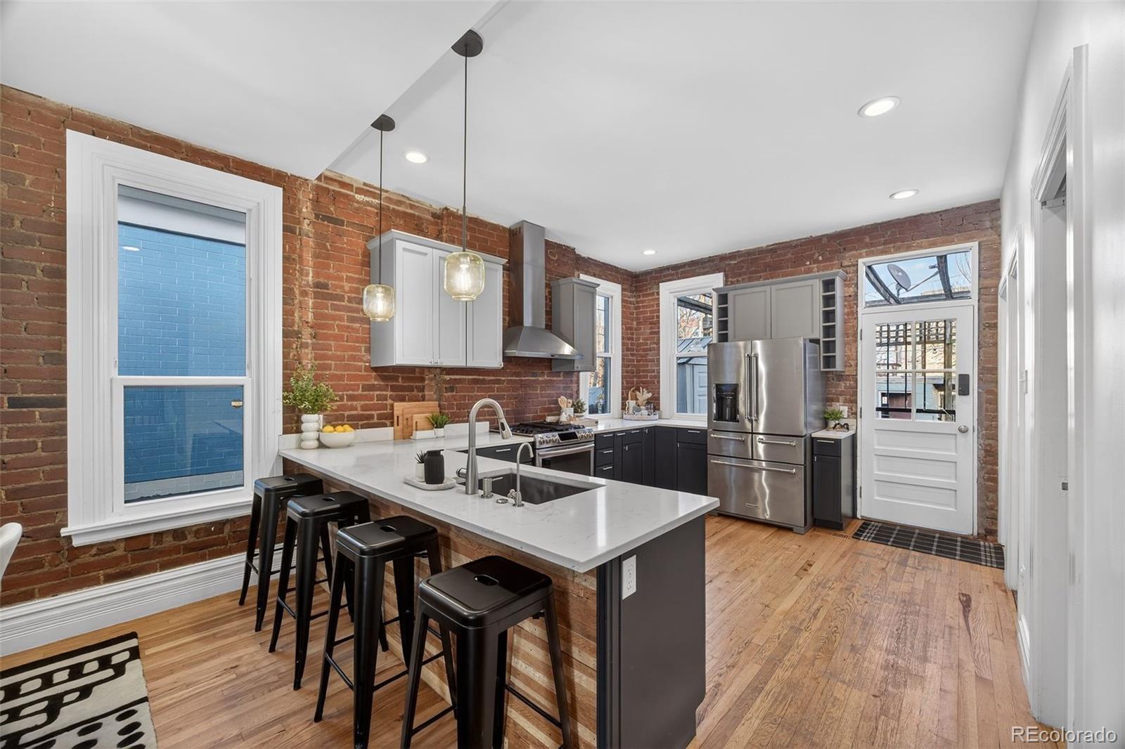 MLS Image #8 for 1554 n marion street,denver, Colorado