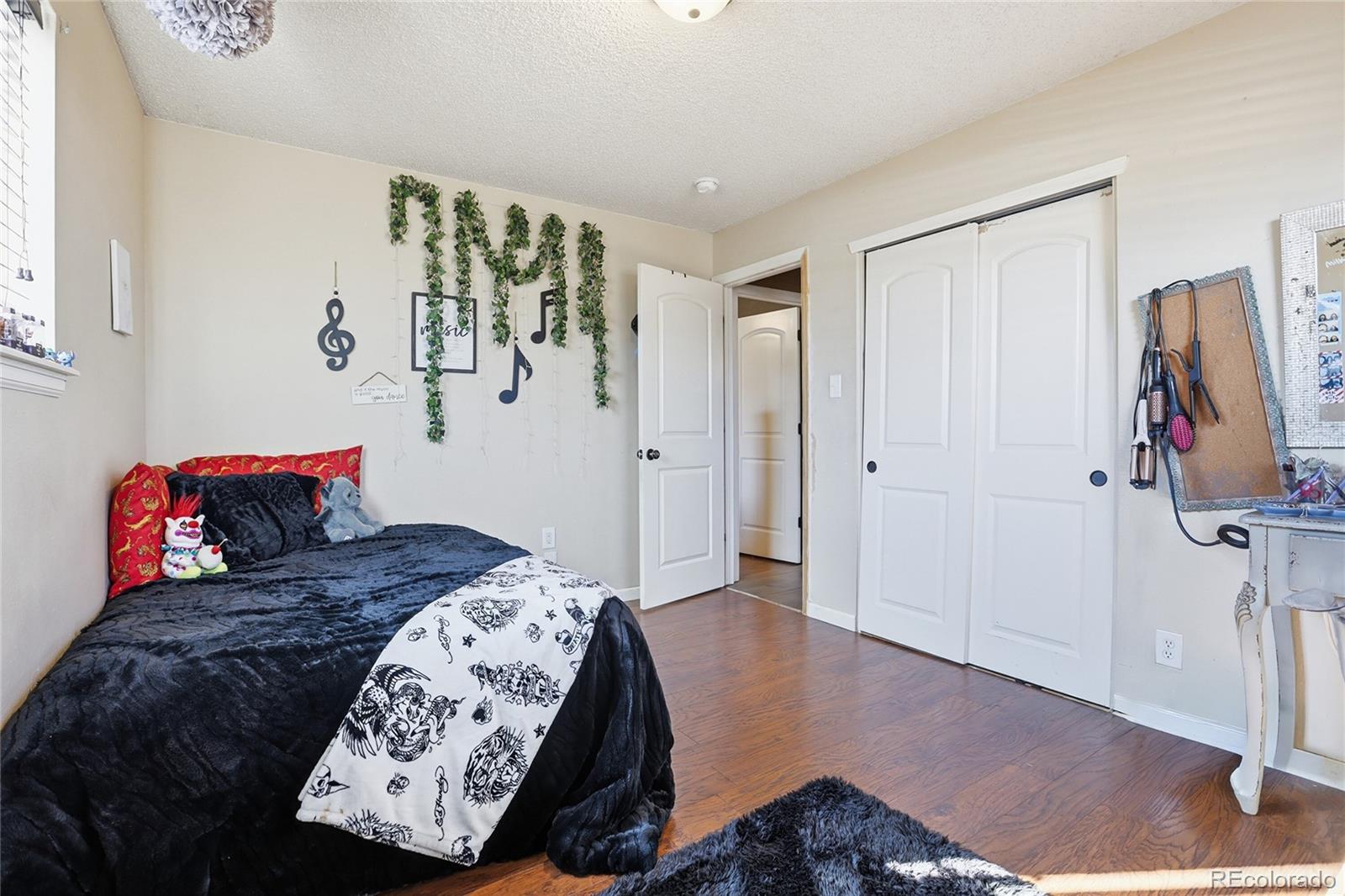 MLS Image #14 for 12840 e 55th avenue,denver, Colorado