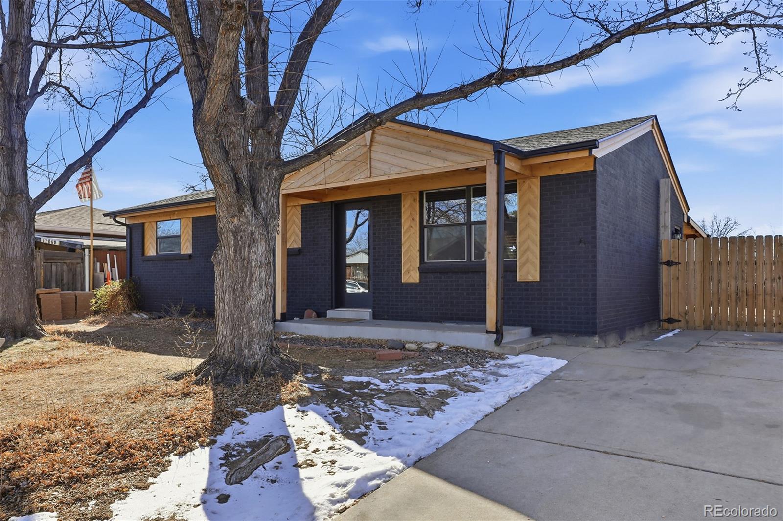 MLS Image #38 for 12840 e 55th avenue,denver, Colorado