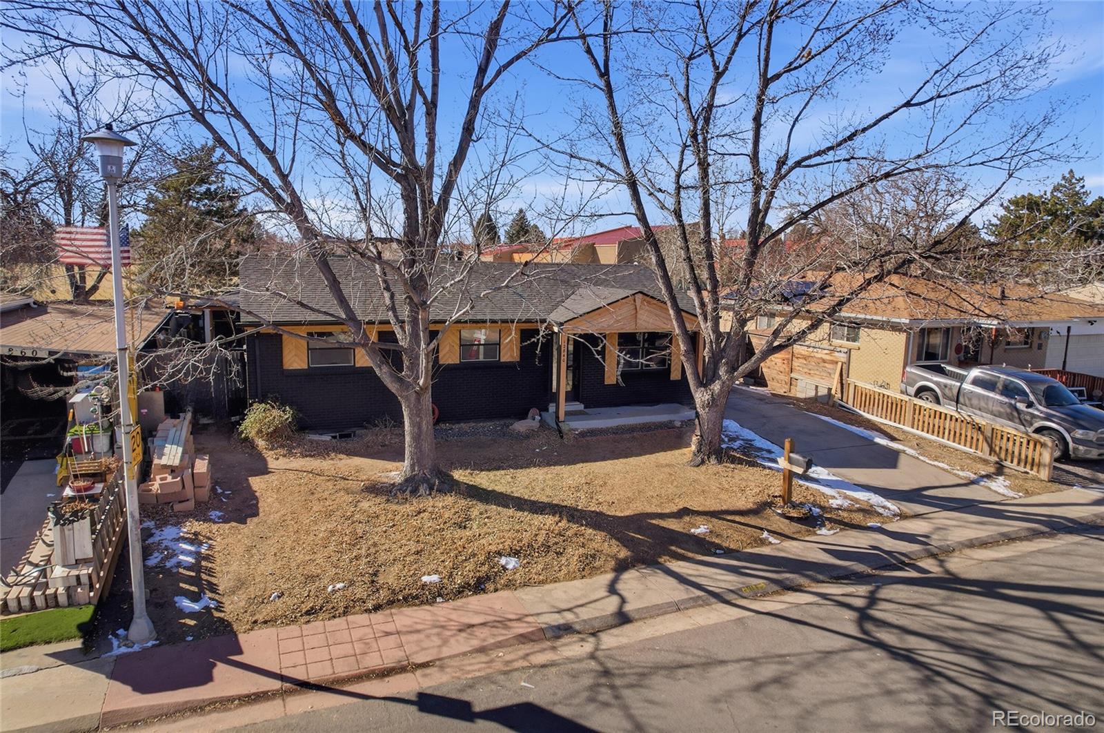 MLS Image #7 for 12840 e 55th avenue,denver, Colorado