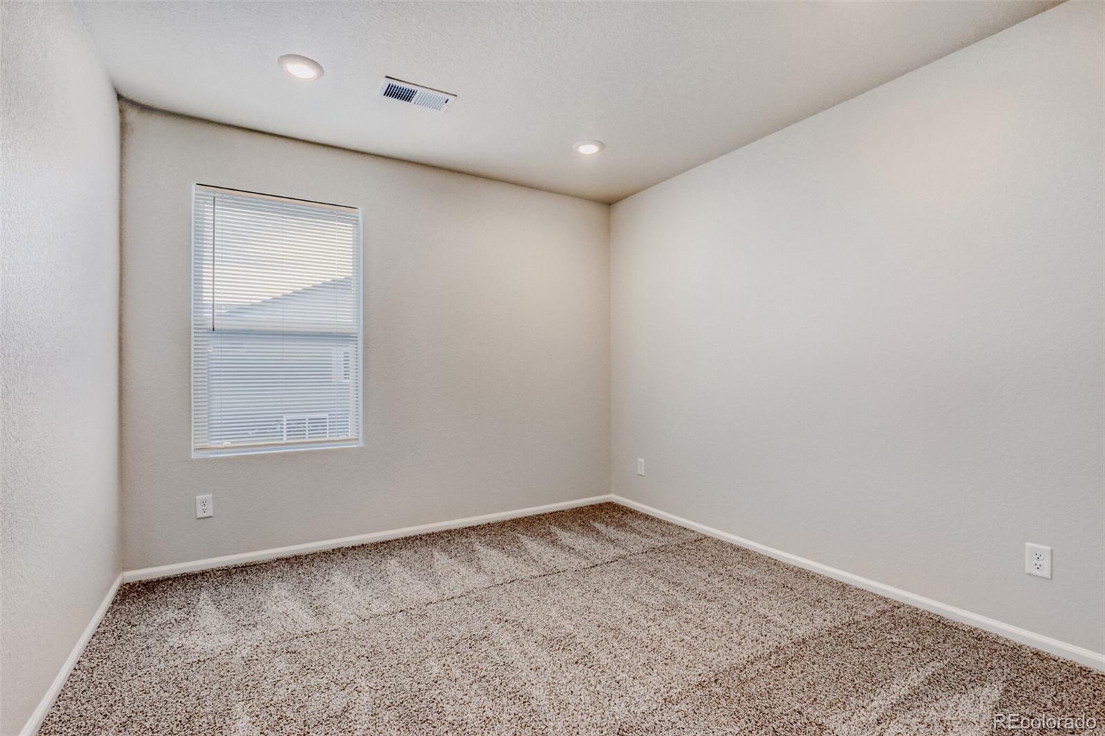 MLS Image #19 for 6089 n liverpool street,aurora, Colorado