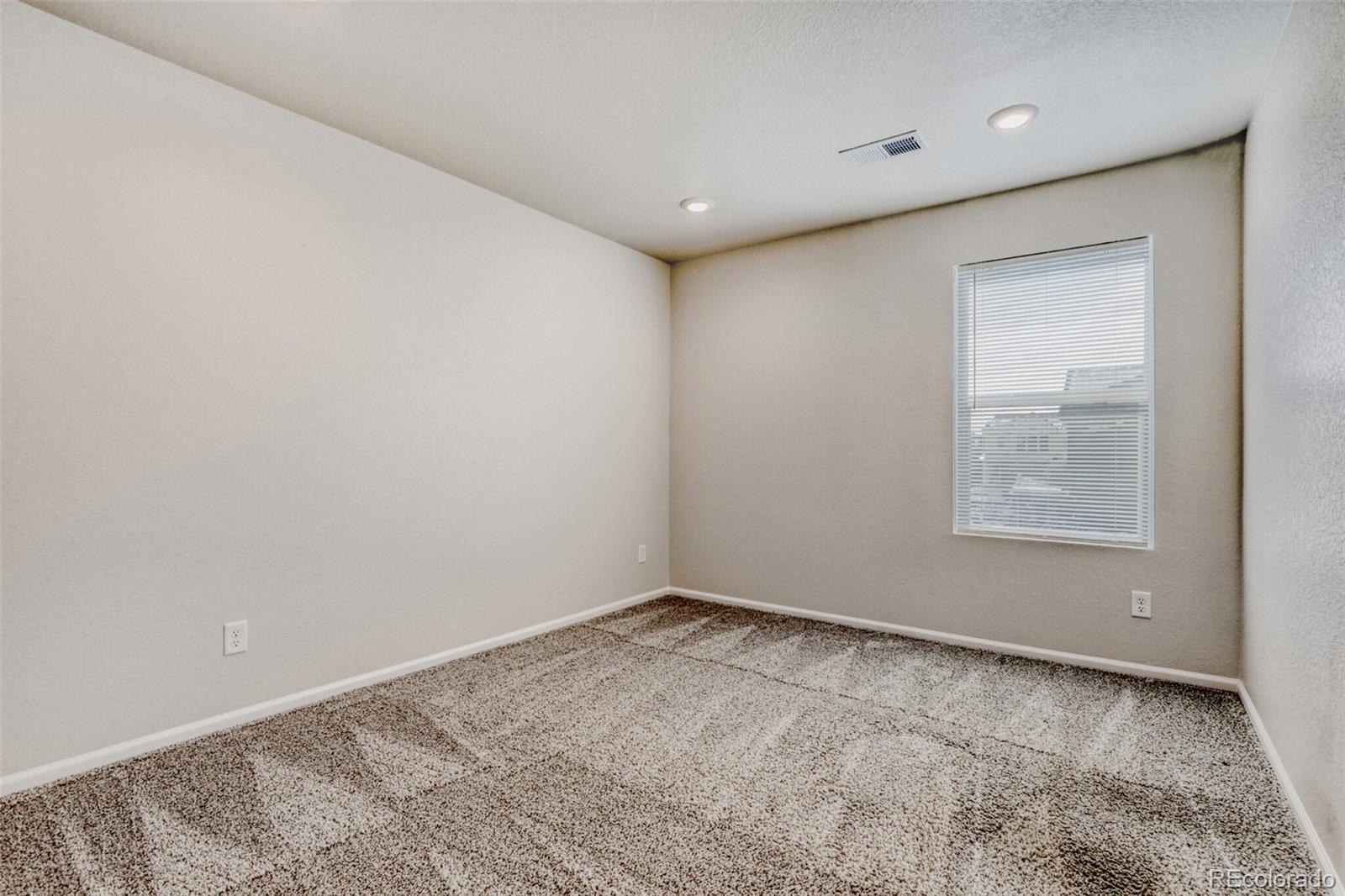 MLS Image #20 for 6089 n liverpool street,aurora, Colorado