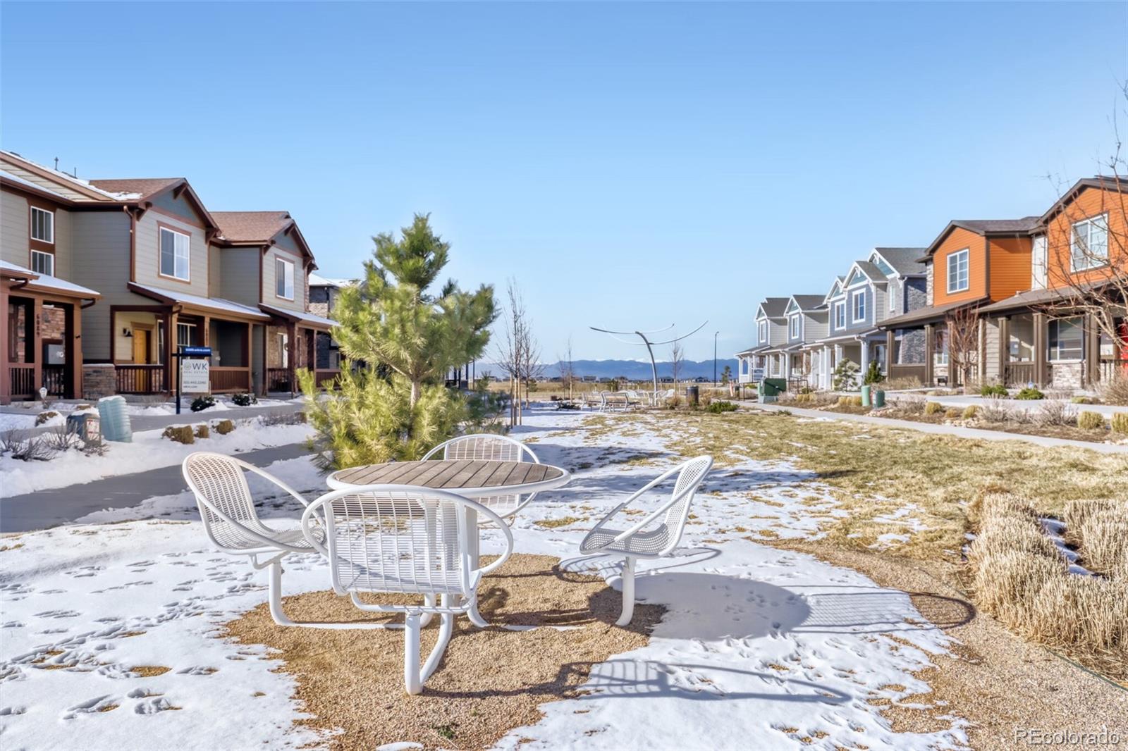 MLS Image #4 for 6089 n liverpool street,aurora, Colorado