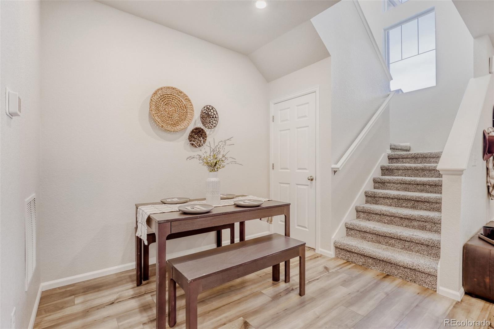 MLS Image #6 for 6089 n liverpool street,aurora, Colorado