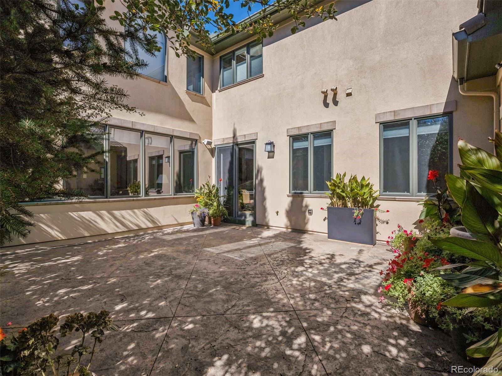 MLS Image #23 for 542  adams street,denver, Colorado