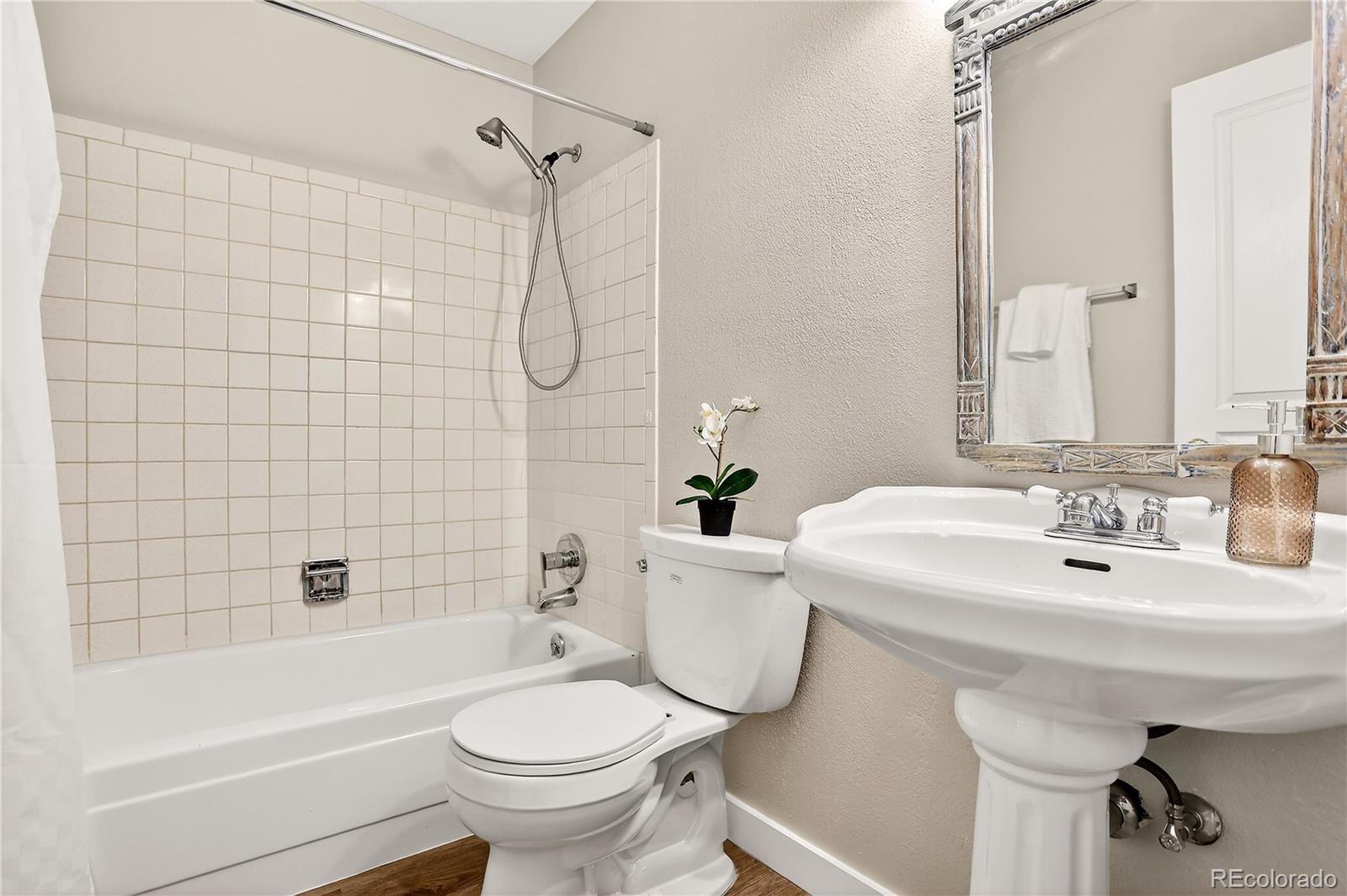 MLS Image #15 for 18130 e bails place,aurora, Colorado