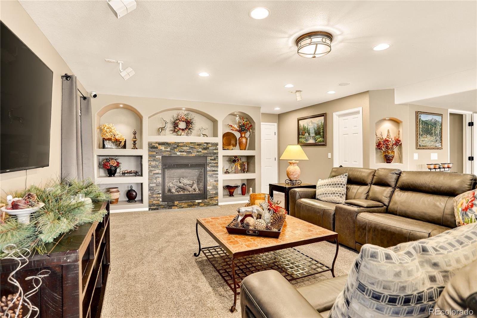 MLS Image #23 for 1118  berganot trail,castle pines, Colorado