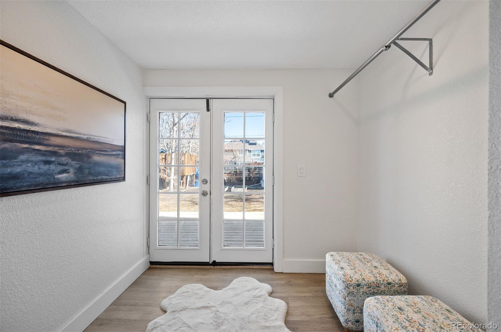 MLS Image #6 for 1422 n quebec street,denver, Colorado