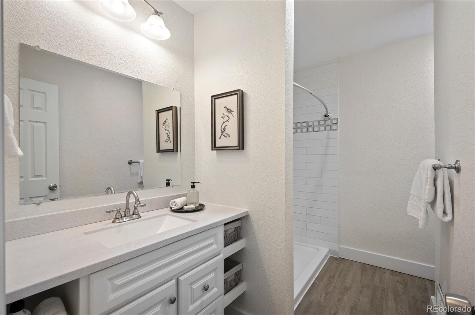 MLS Image #8 for 1422 n quebec street,denver, Colorado