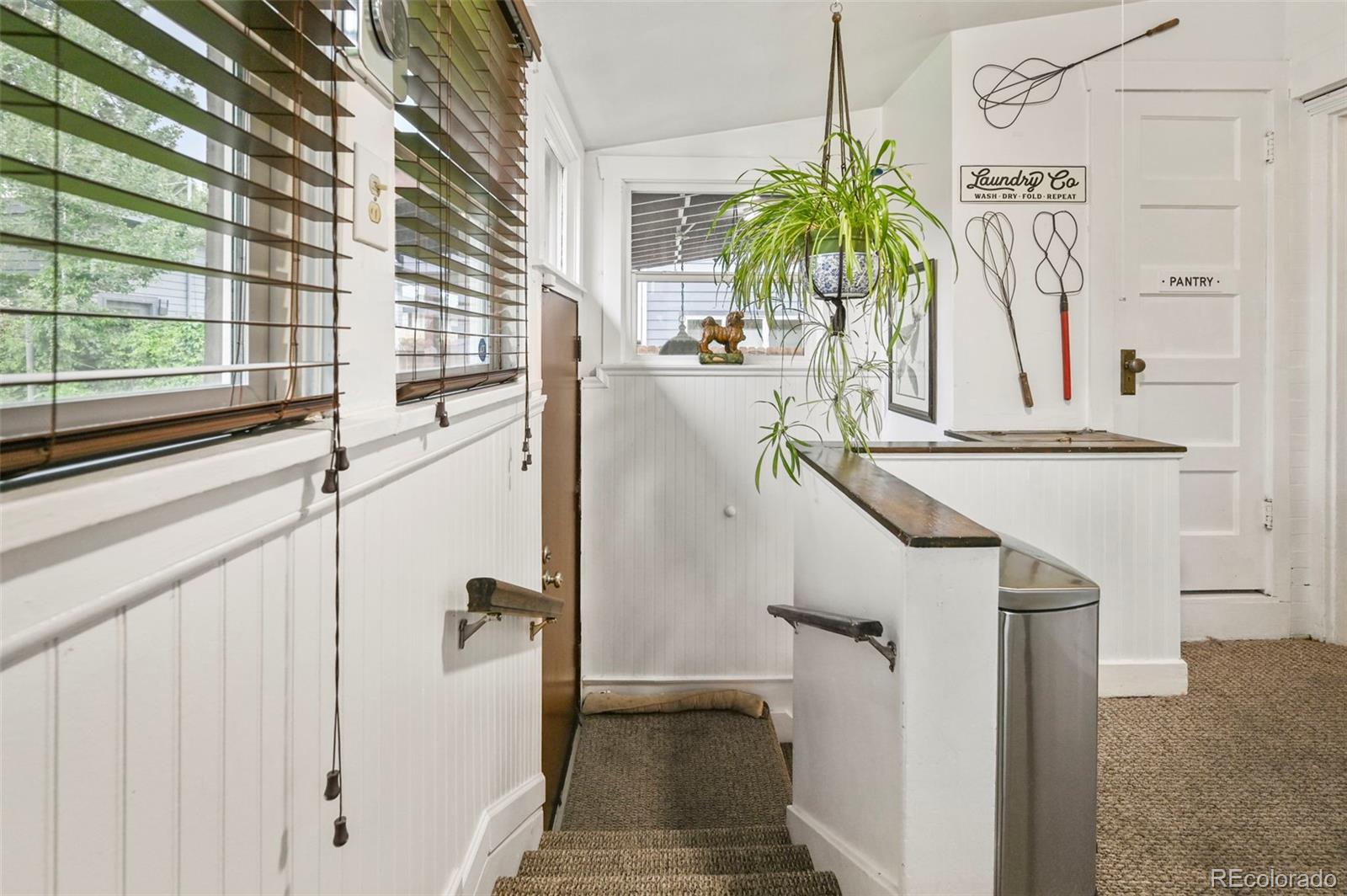 MLS Image #10 for 2131  eliot street,denver, Colorado