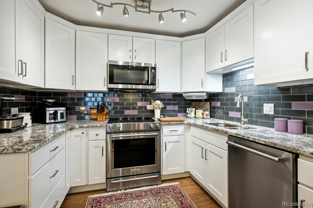 MLS Image #1 for 9625 e center avenue 7b,denver, Colorado