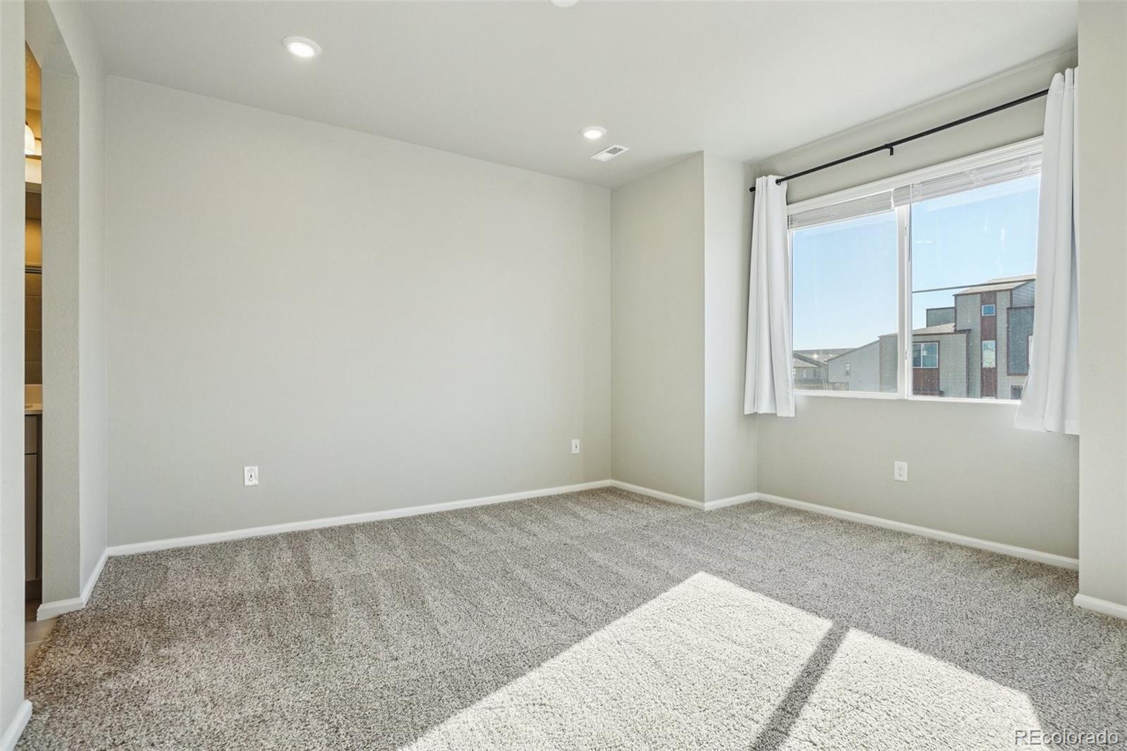 MLS Image #20 for 11133  via lata drive ,broomfield, Colorado