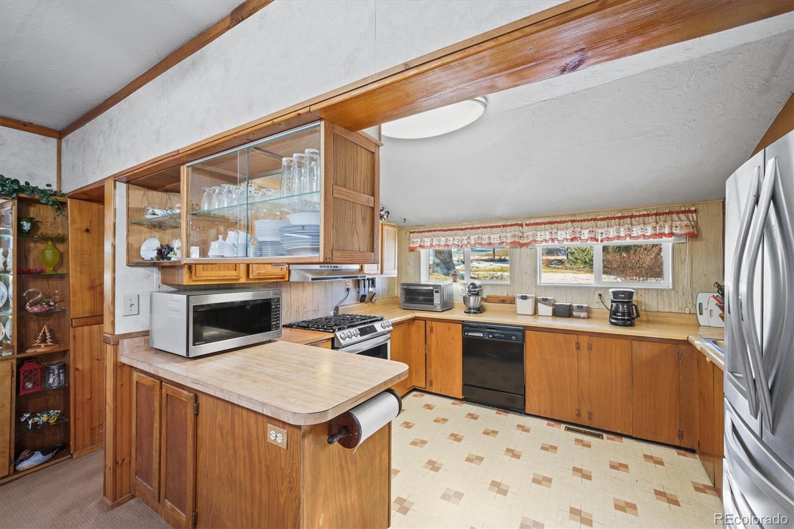 MLS Image #11 for 577 s main street,elizabeth, Colorado