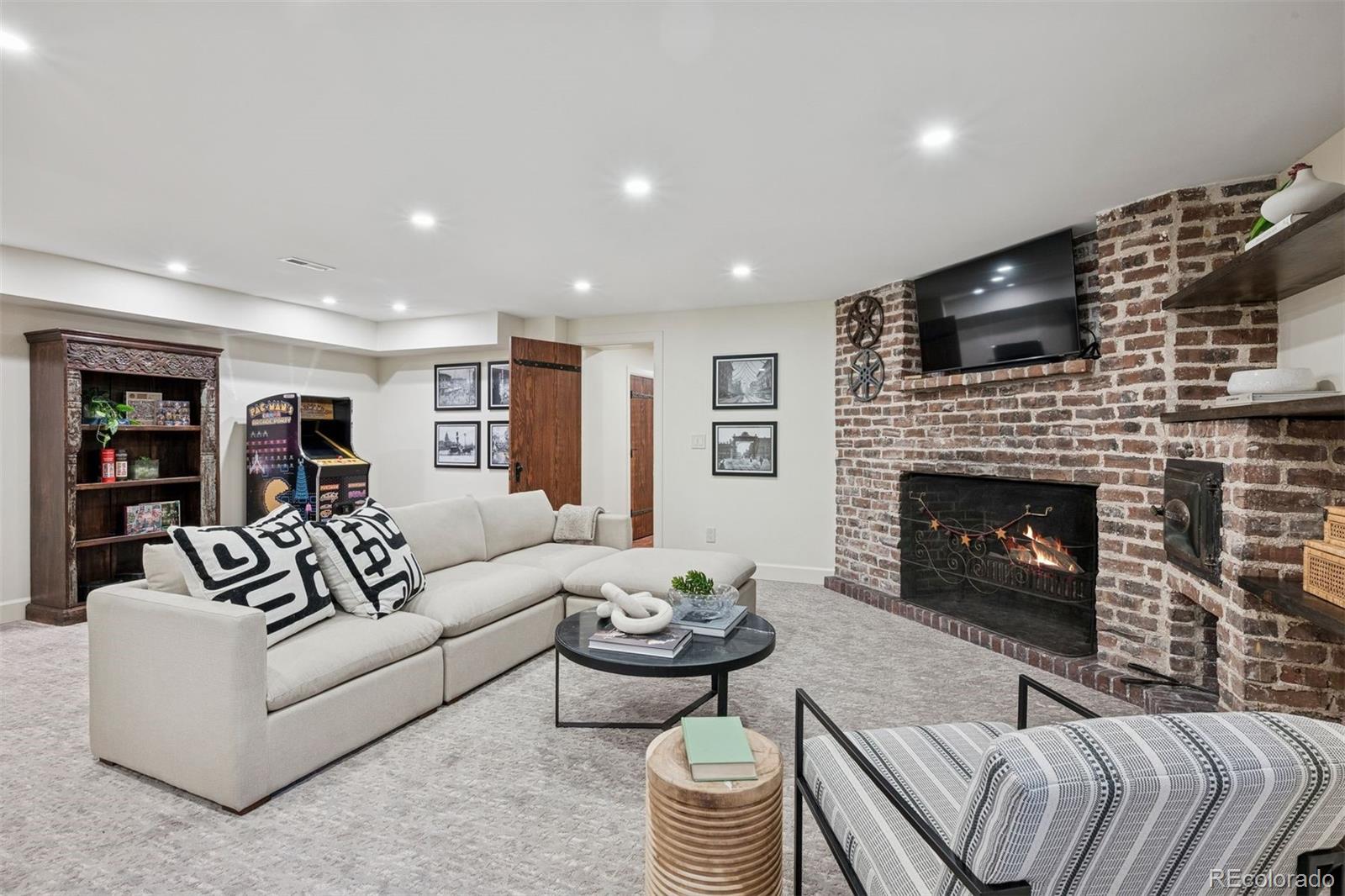 MLS Image #33 for 1515 e tufts avenue,englewood, Colorado