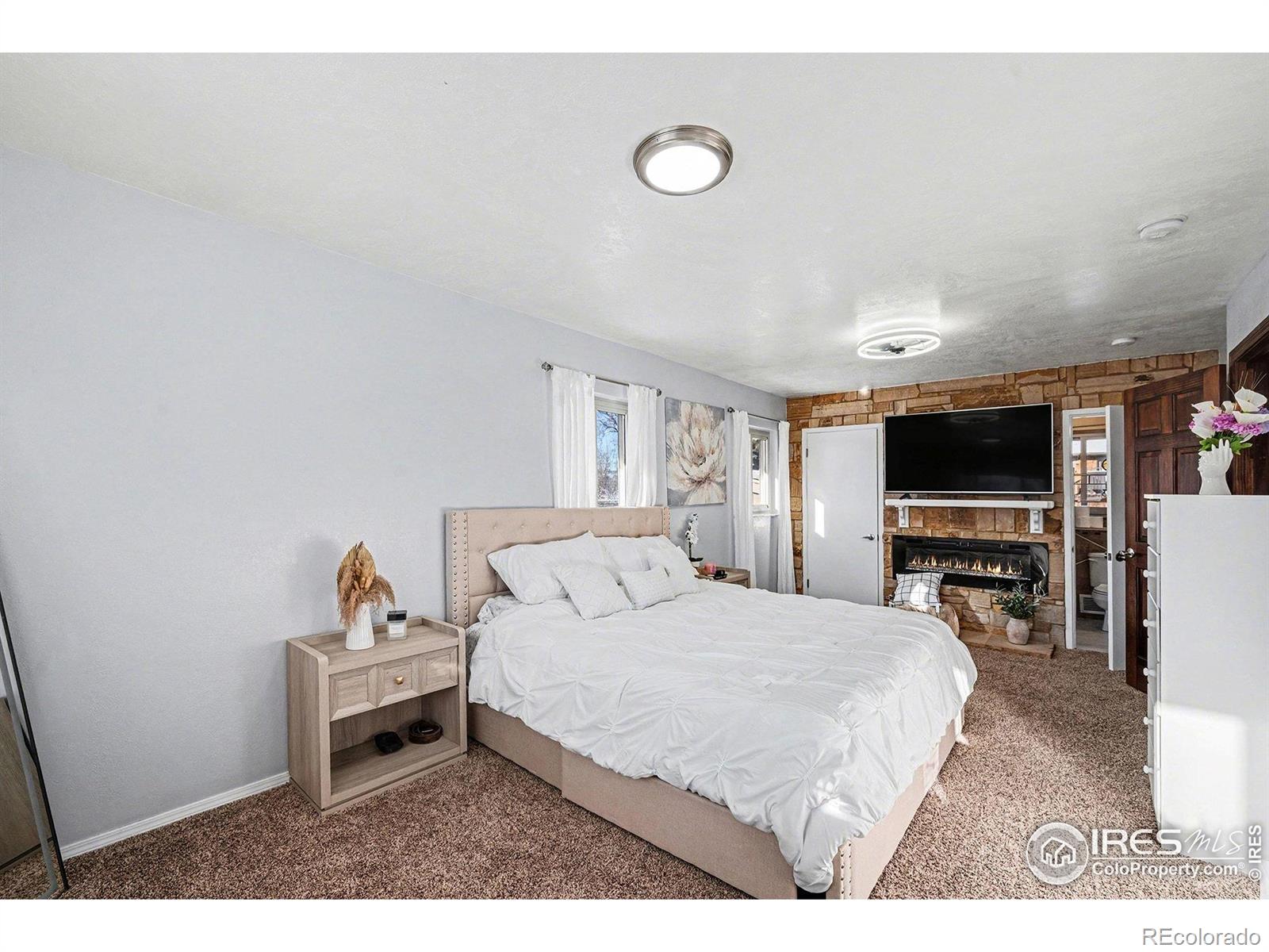 MLS Image #15 for 2751 s yates street,denver, Colorado