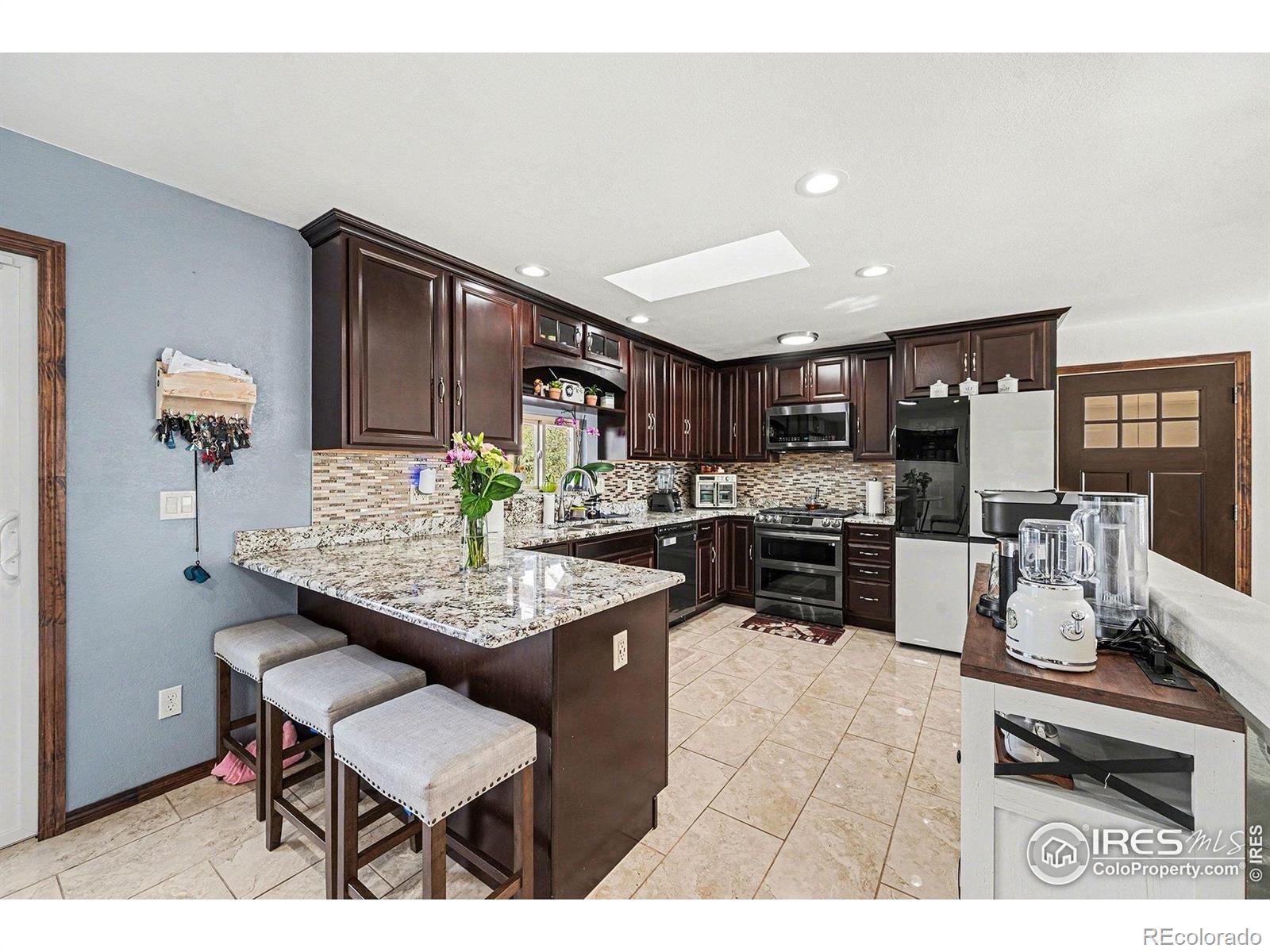 MLS Image #3 for 2751 s yates street,denver, Colorado