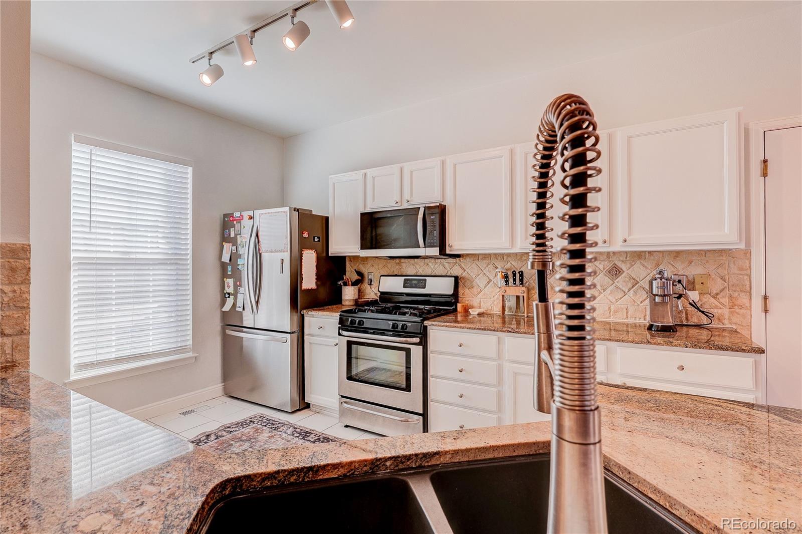 MLS Image #8 for 3335 s nelson street,lakewood, Colorado