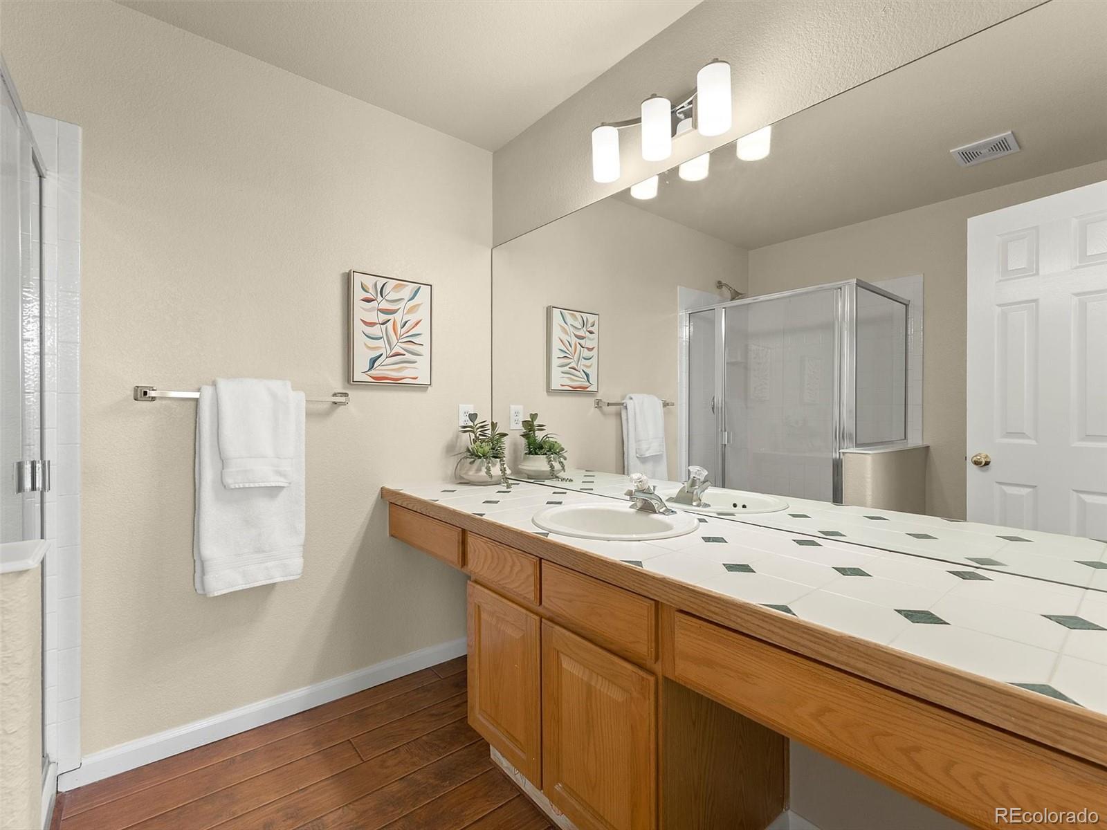 MLS Image #16 for 2980 w long drive,littleton, Colorado