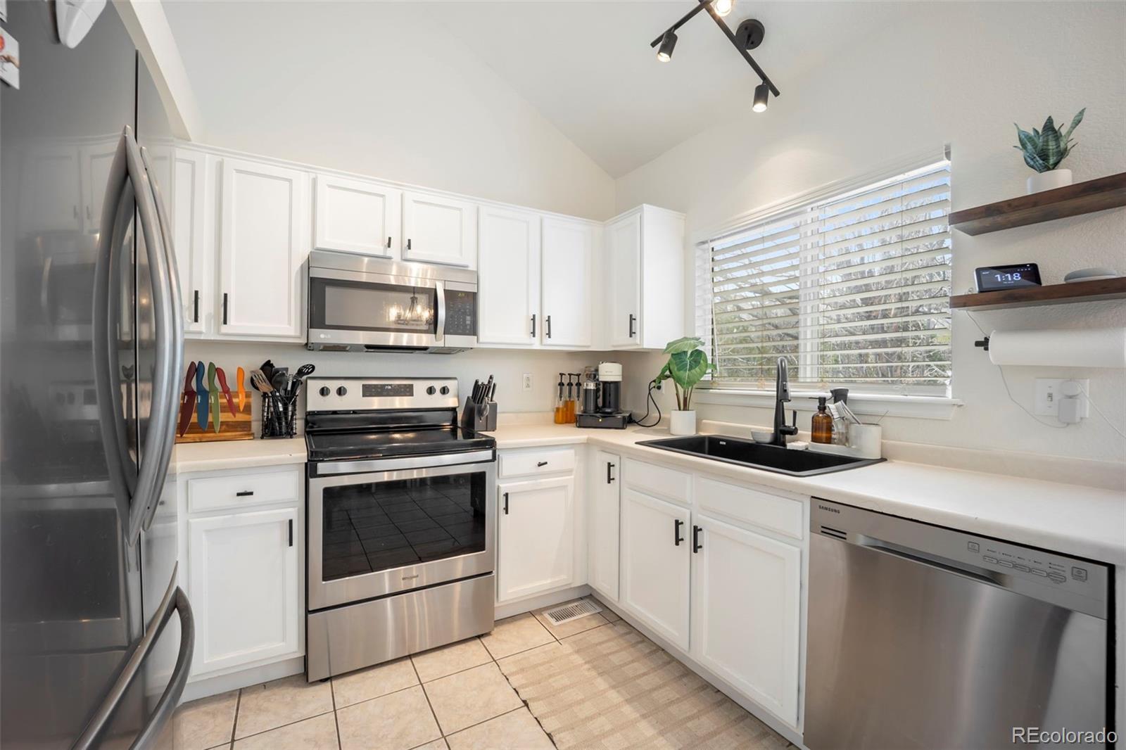 MLS Image #10 for 4363 s genoa court,centennial, Colorado