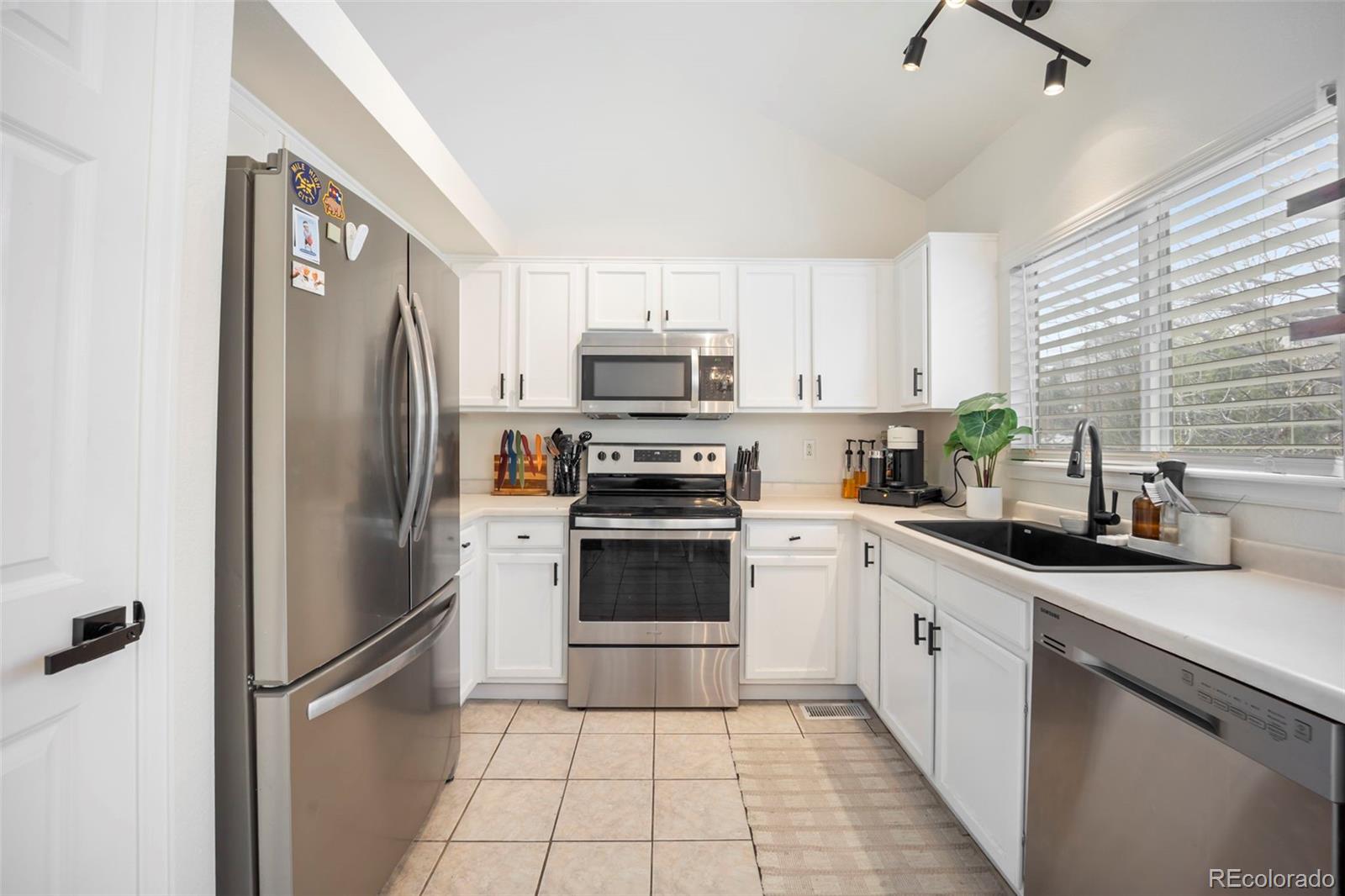MLS Image #9 for 4363 s genoa court,centennial, Colorado