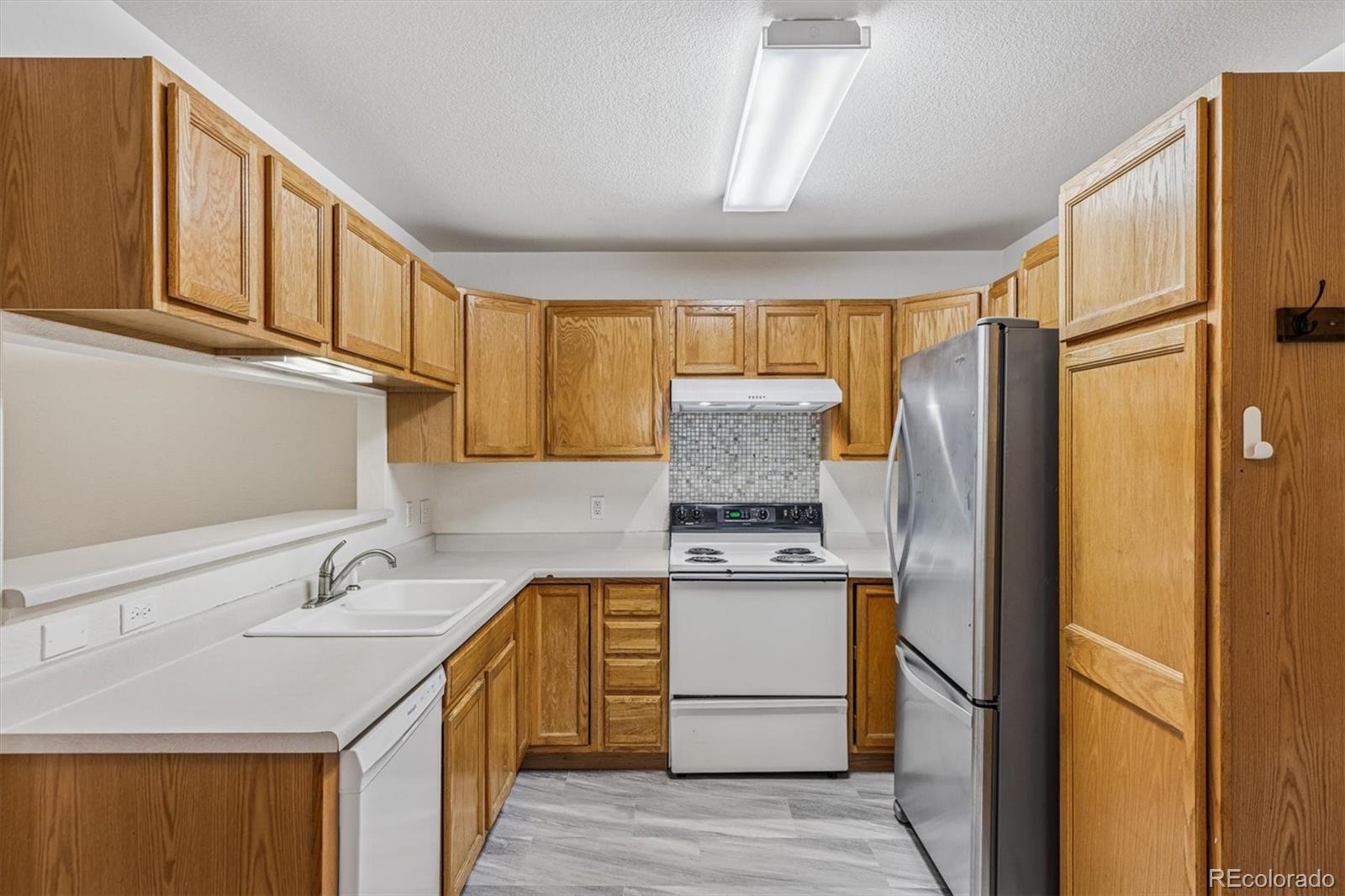 MLS Image #5 for 1896 s cole street ,lakewood, Colorado