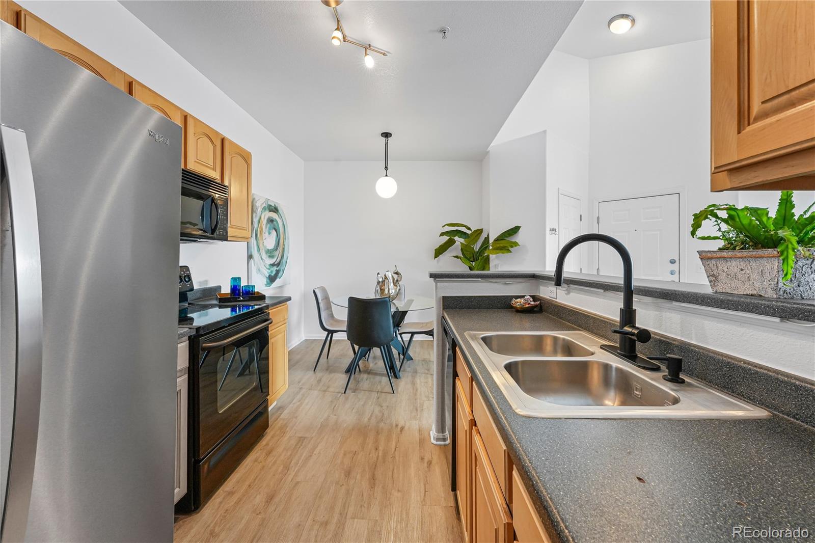 MLS Image #10 for 10805  twenty mile road 308,parker, Colorado