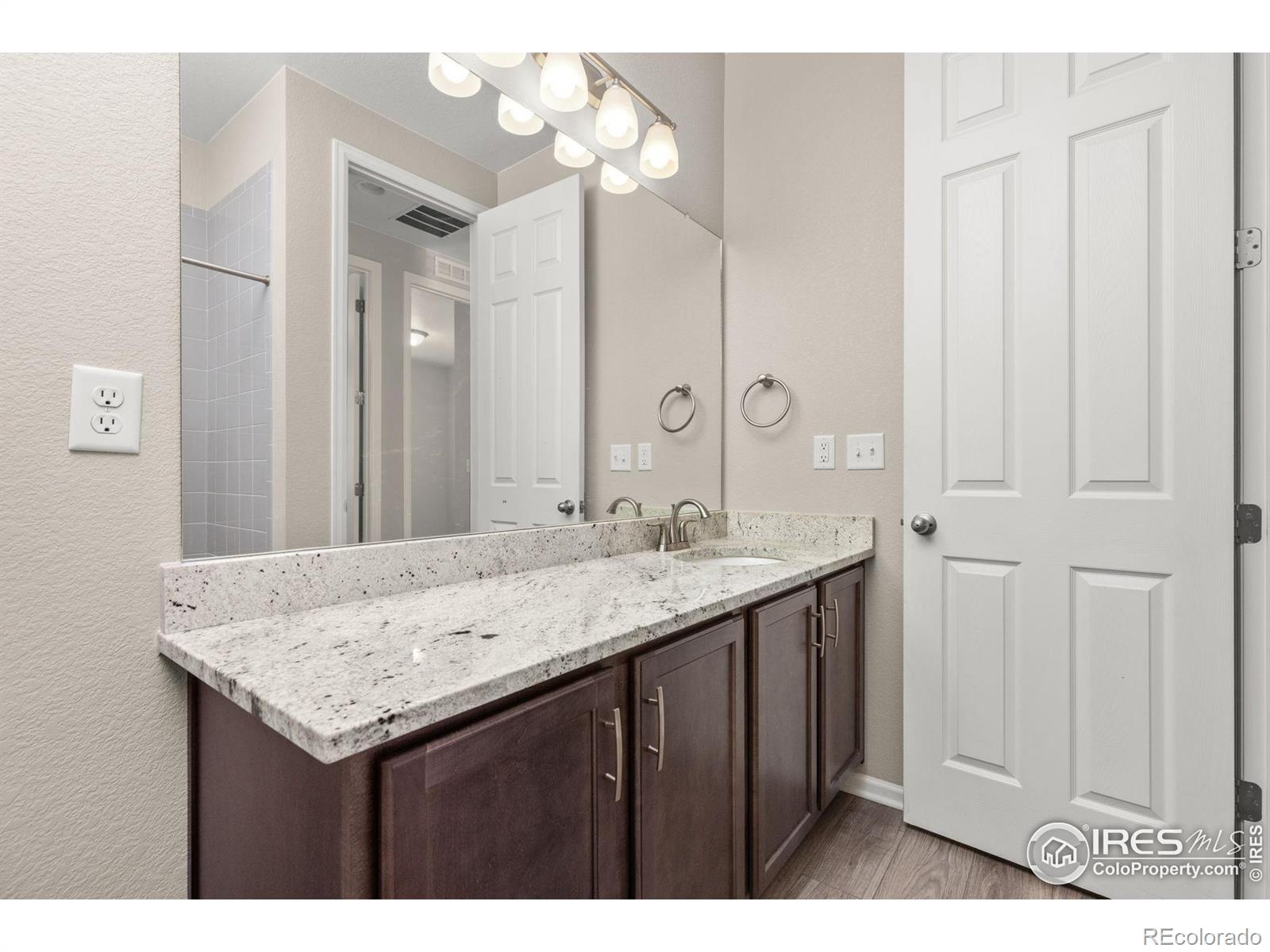 MLS Image #18 for 982  blue bell road,berthoud, Colorado