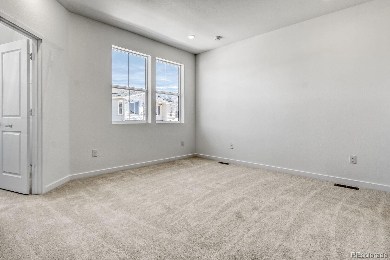 MLS Image #10 for 7638 s cherokee trail ,centennial, Colorado