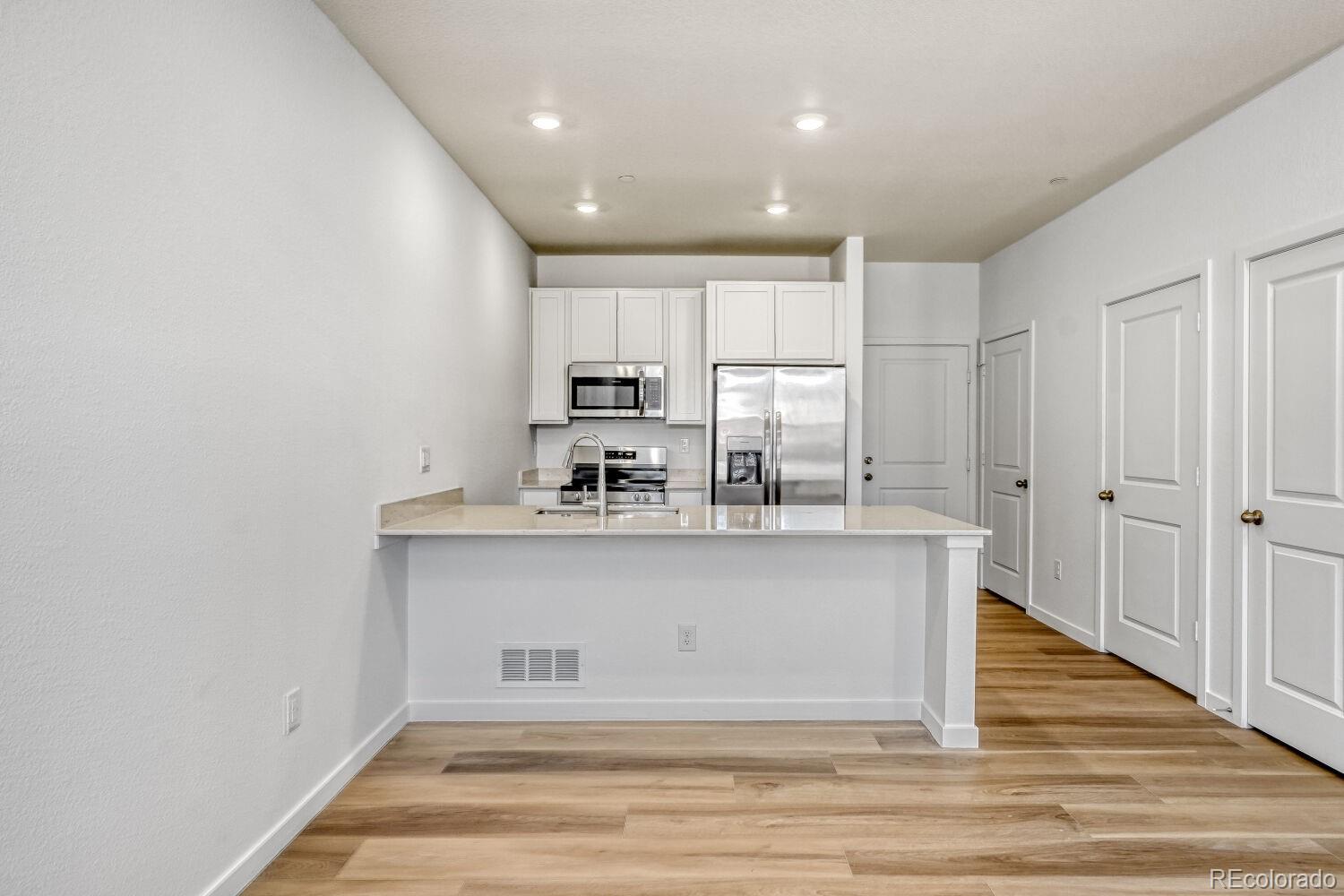 MLS Image #6 for 7638 s cherokee trail ,centennial, Colorado