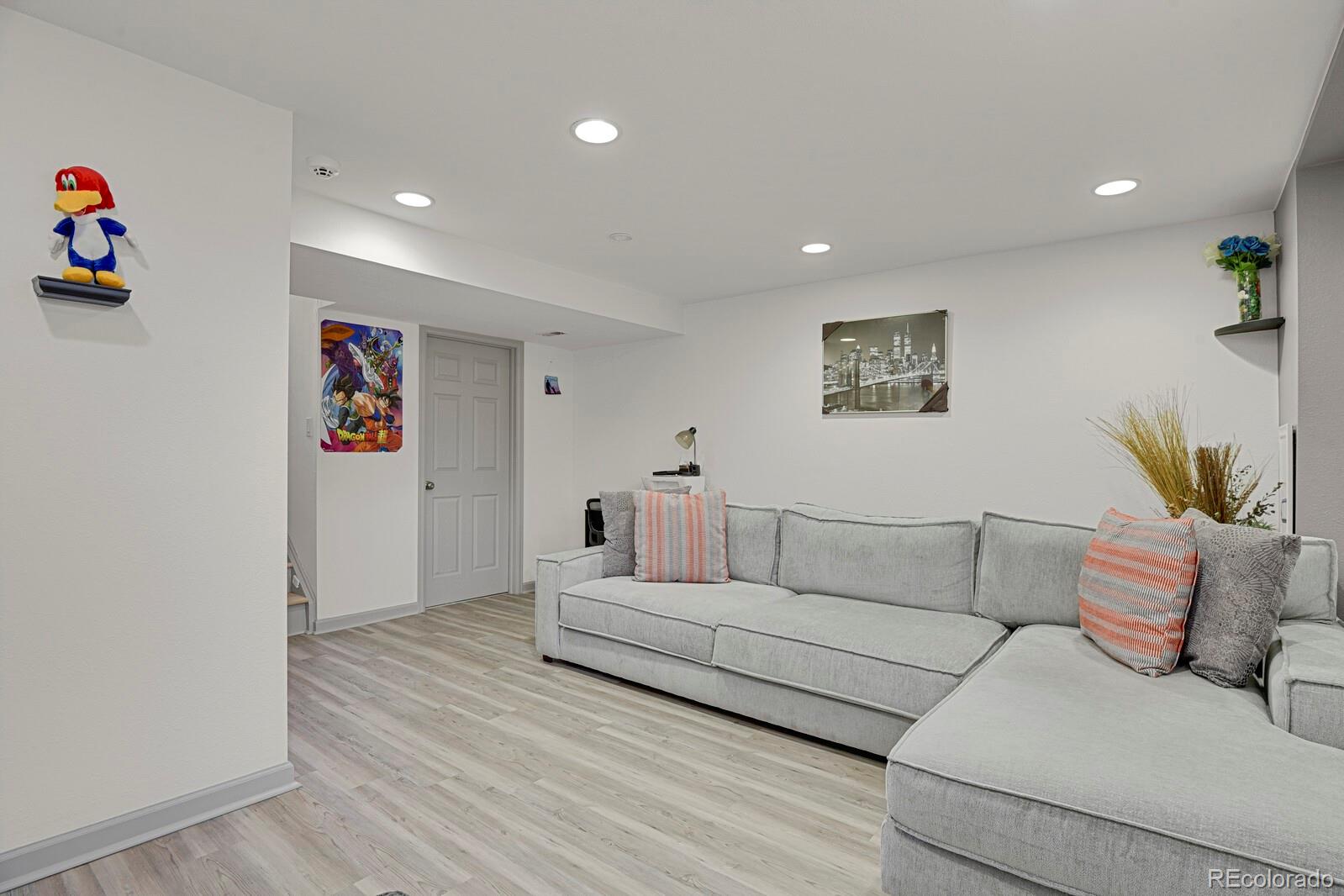 MLS Image #17 for 2687 s pagosa street,aurora, Colorado