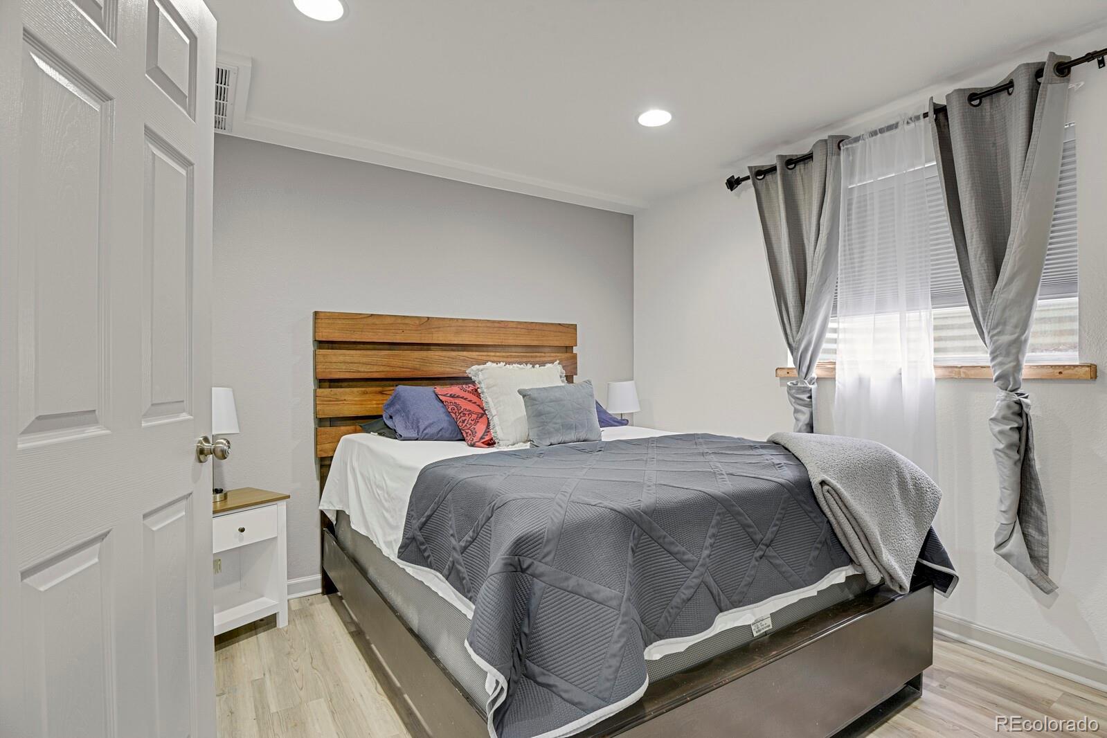 MLS Image #18 for 2687 s pagosa street,aurora, Colorado