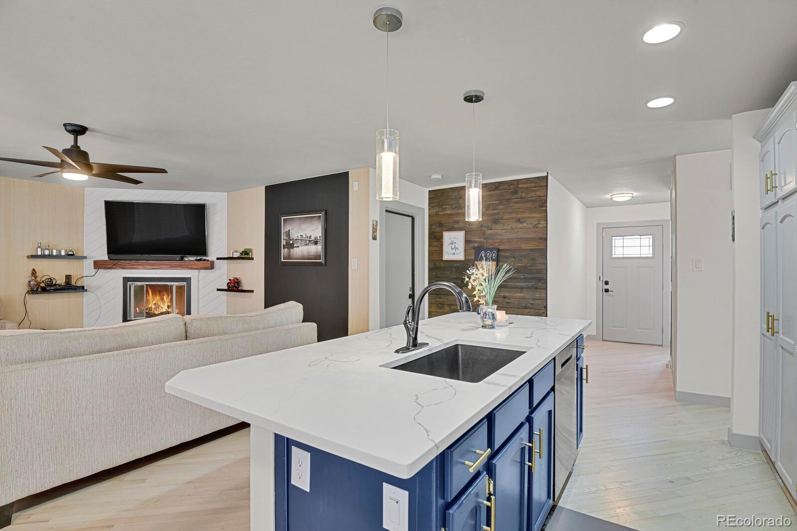 MLS Image #6 for 2687 s pagosa street,aurora, Colorado