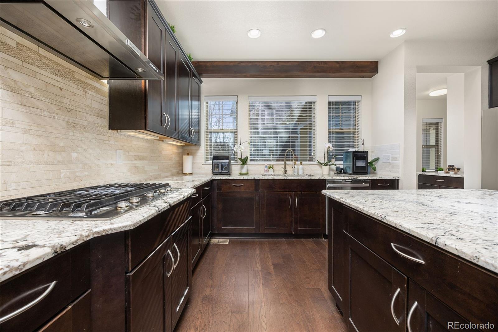 MLS Image #16 for 8464 e 55th place,denver, Colorado
