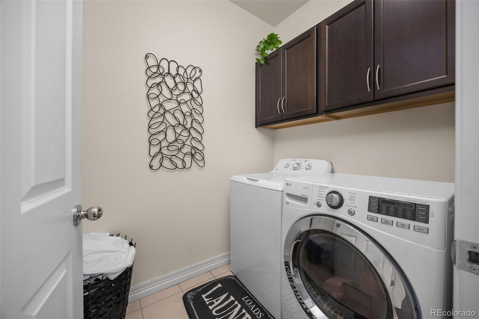 MLS Image #31 for 8464 e 55th place,denver, Colorado