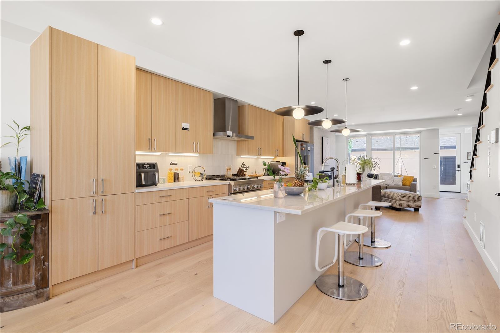 MLS Image #3 for 1542  vrain street,denver, Colorado