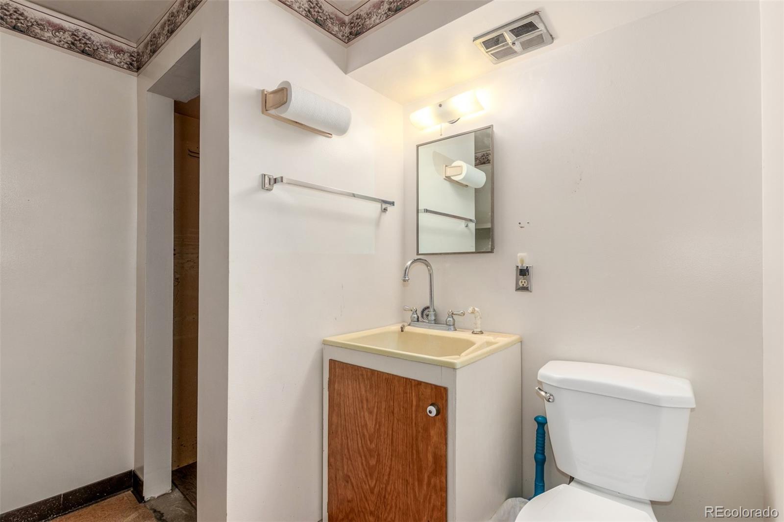 MLS Image #31 for 680 s canosa court,denver, Colorado