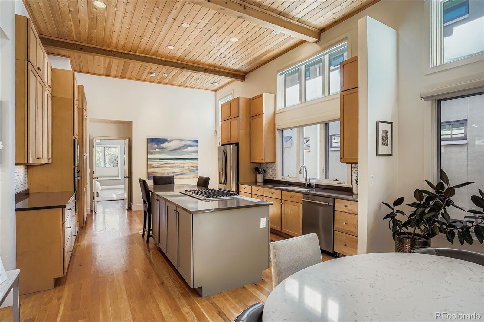 MLS Image #7 for 232 s pennsylvania street,denver, Colorado