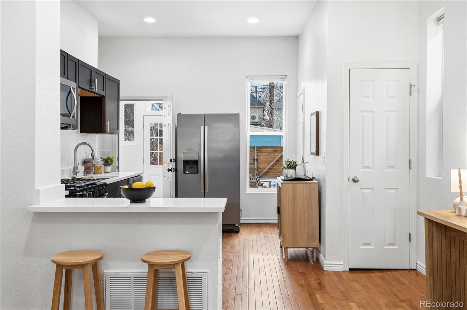 MLS Image #10 for 3242 n gilpin street,denver, Colorado