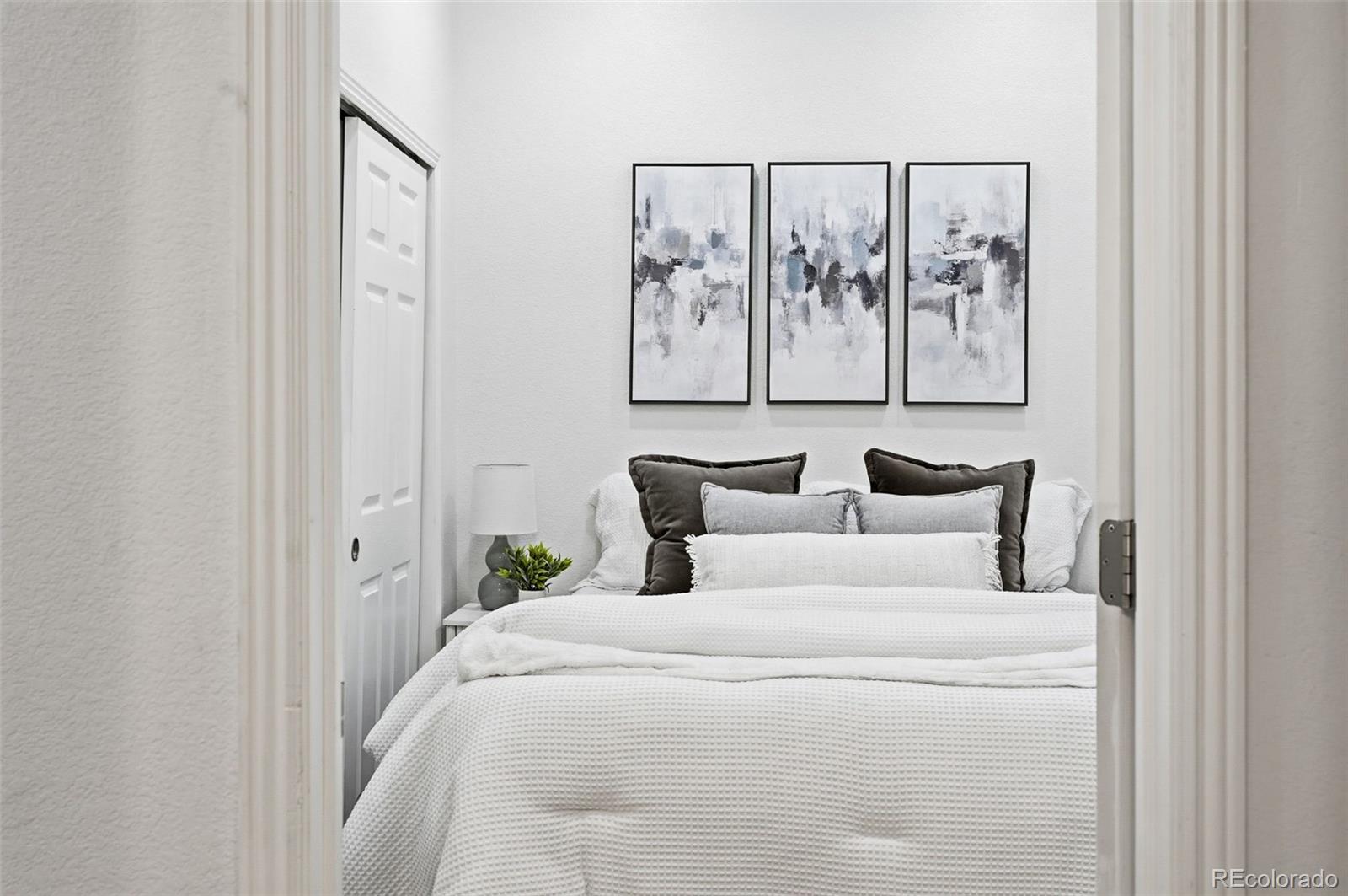 MLS Image #17 for 3242 n gilpin street,denver, Colorado