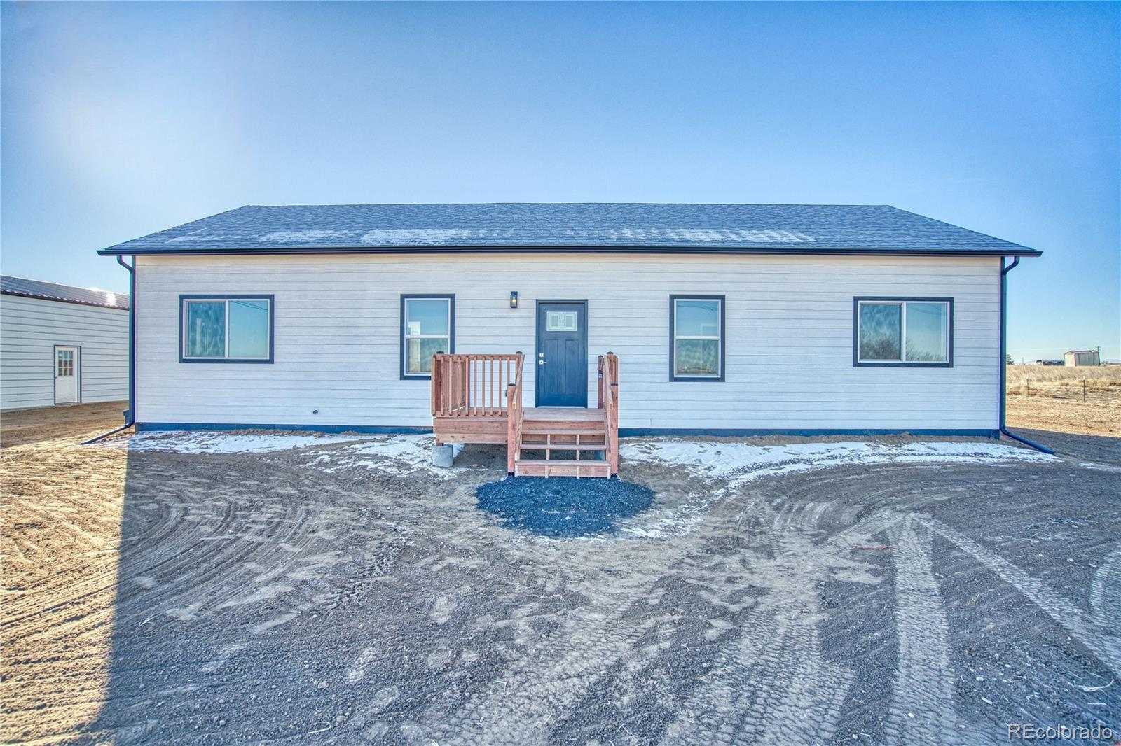 MLS Image #2 for 20208  county road 22 ,hudson, Colorado