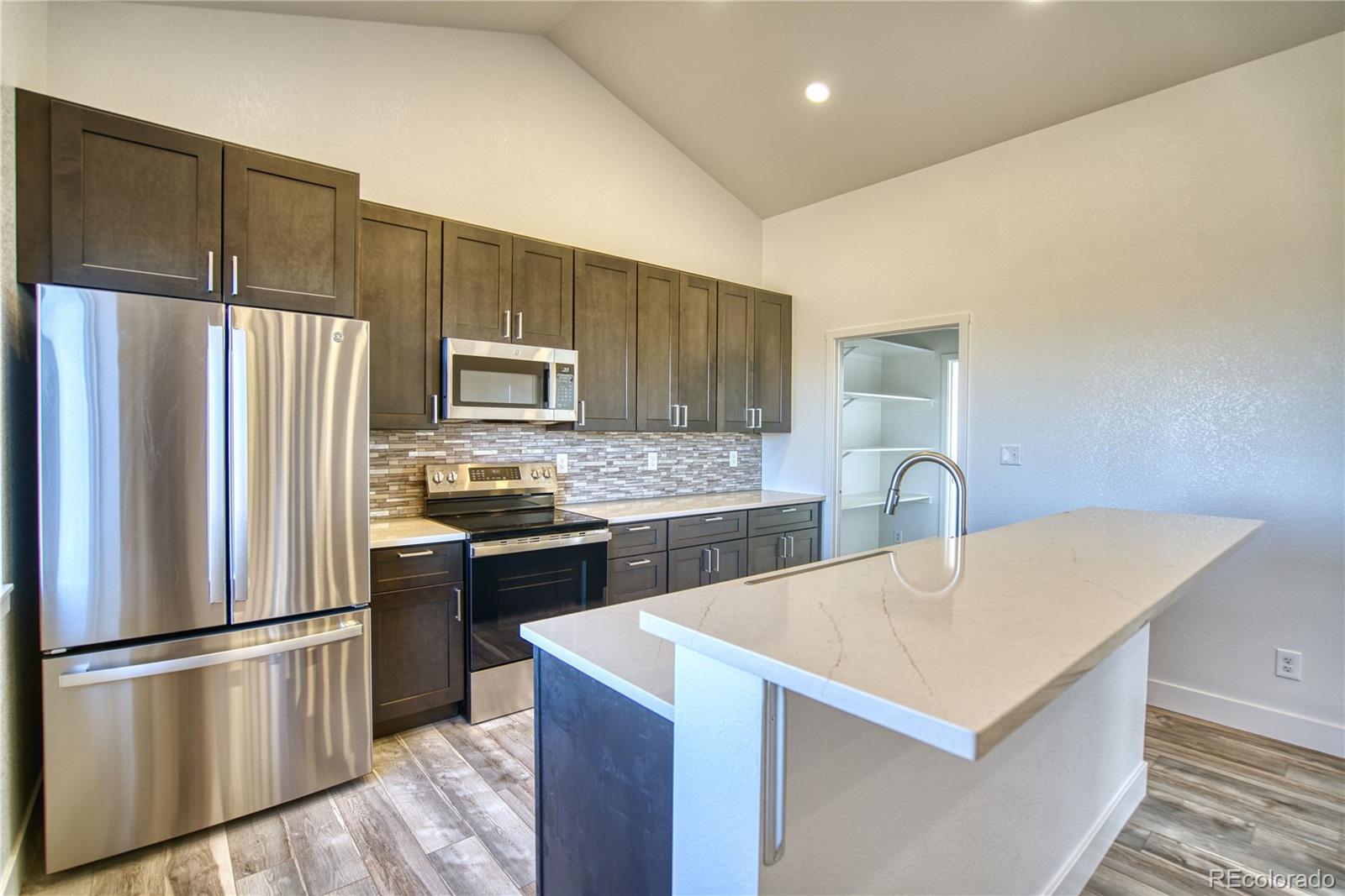 MLS Image #6 for 20208  county road 22 ,hudson, Colorado